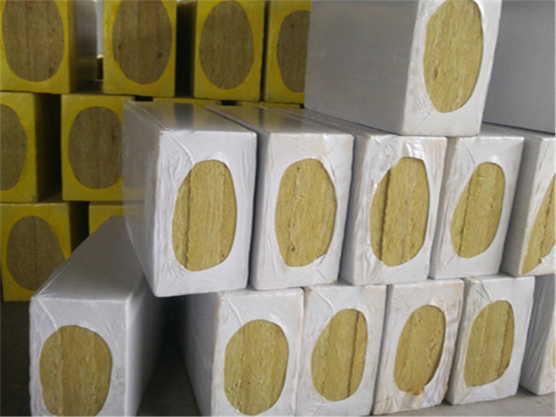 岩棉板的生产厂家-昊辰保温材料公司
