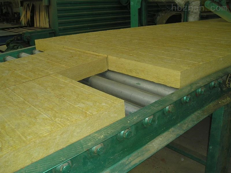 优质岩棉板保温板机型